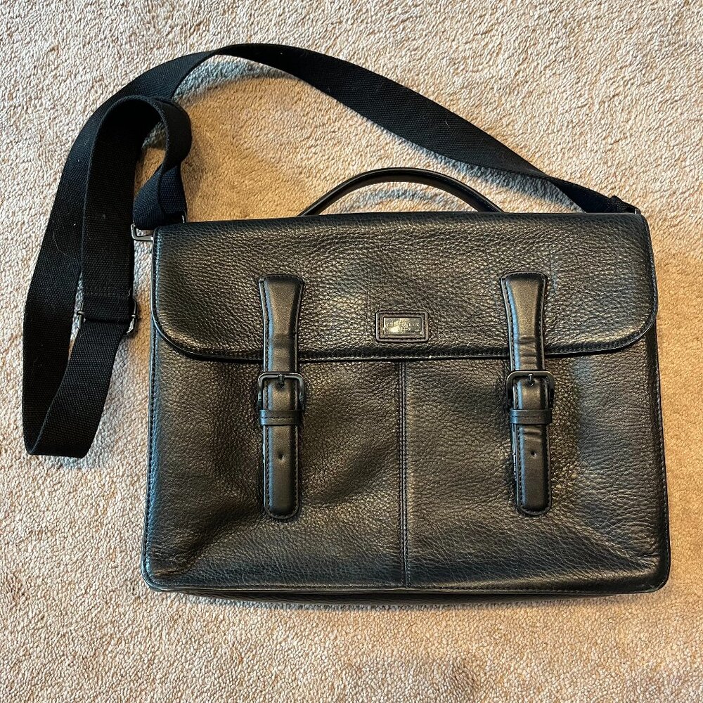 TED BAKER LEATHER MESSENGER BAG